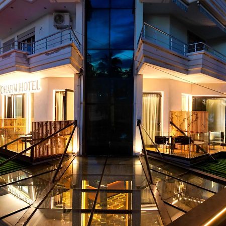 Charm Hotel Vlorë Exteriör bild